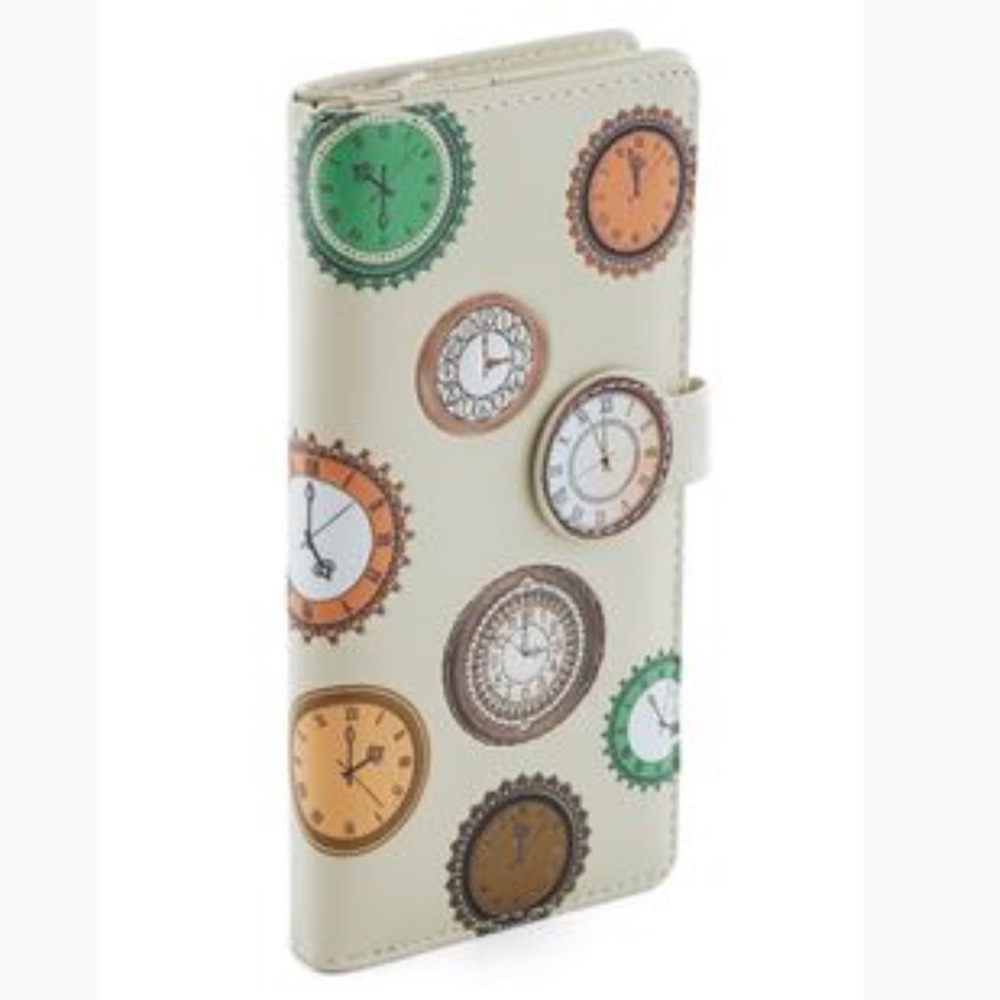 ModCloth clock wallet